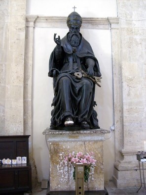 교황 성 마르티노 1세_photo by Geobia_in the Church of St Maria della Consolazione in Todi_Italy.JPG